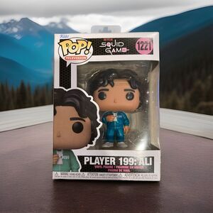 Funko Pop! TV Netflix Squid Game #1221 Abdul Ali Player 199 Vinyl Figure